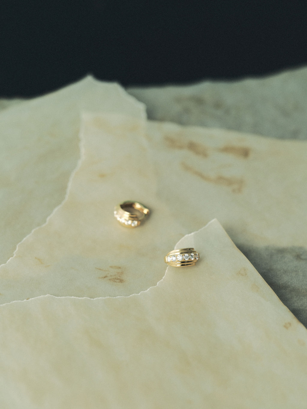 18K Gold “Seven Star” Series Natural Diamond Earrings (Dispatched within 30 days of purchase)