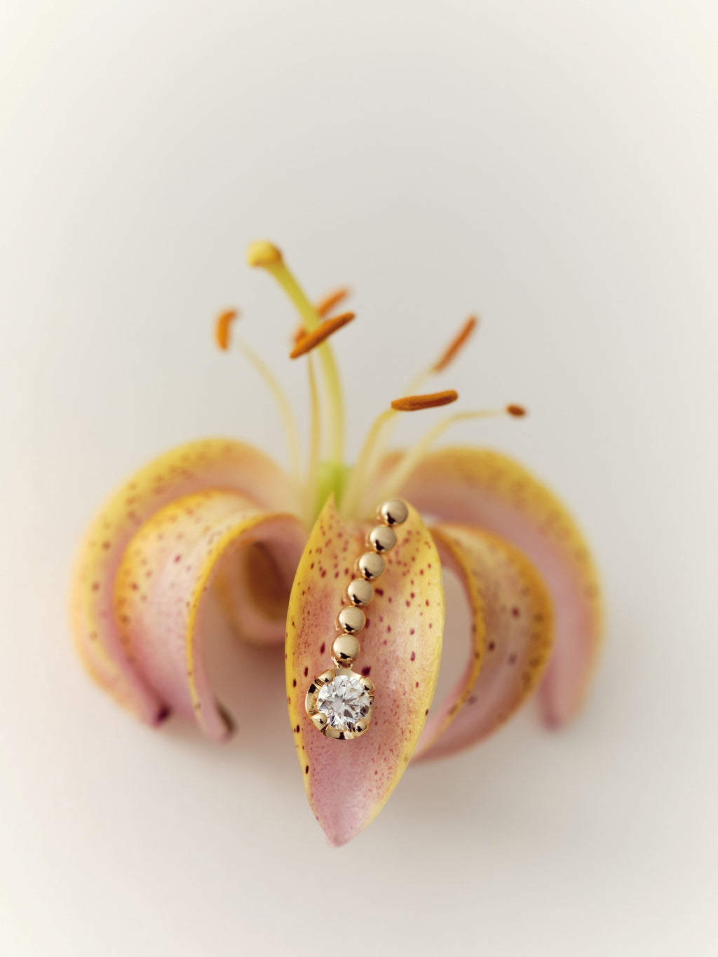 18K Gold Single 0.50ct Natural Diamond Handcrafted Drop Earrings (Dispatched within 30 days of purchase)